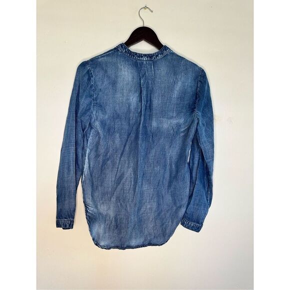 Cloth and Stone Chambray Pop Over Top Size XS - Picture 4 of 4